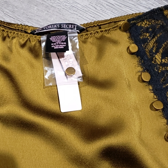 Victoria's Secret Satin Lace Side Button Slip Skirt - Picture 6 of 7